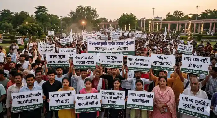 Lucknow Eco Garden Student Protest and Demands